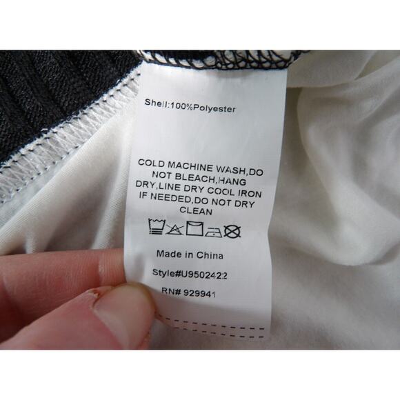 Simple Susan Betro 2X Top Tunic Black White Mixed Media Sweater Career Casual - Picture 10 of 10